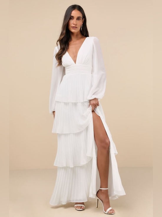 Lulus Dresses & Skirts - NWT Lulus Graceful Finesse White Pleated Long Sleeve Maxi Dress